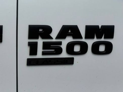 Used 2019 RAM 1500 Express w/ Express Value Package AWD/4WD image 8