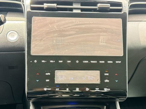 Used 2024 Hyundai Santa Cruz Limited AWD/4WD image 15