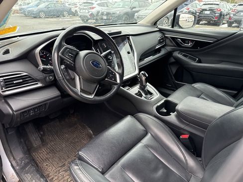 Used 2020 Subaru Outback Limited image 6