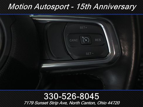 Used 2022 Jeep Wrangler Unlimited Sahara AWD/4WD image 22