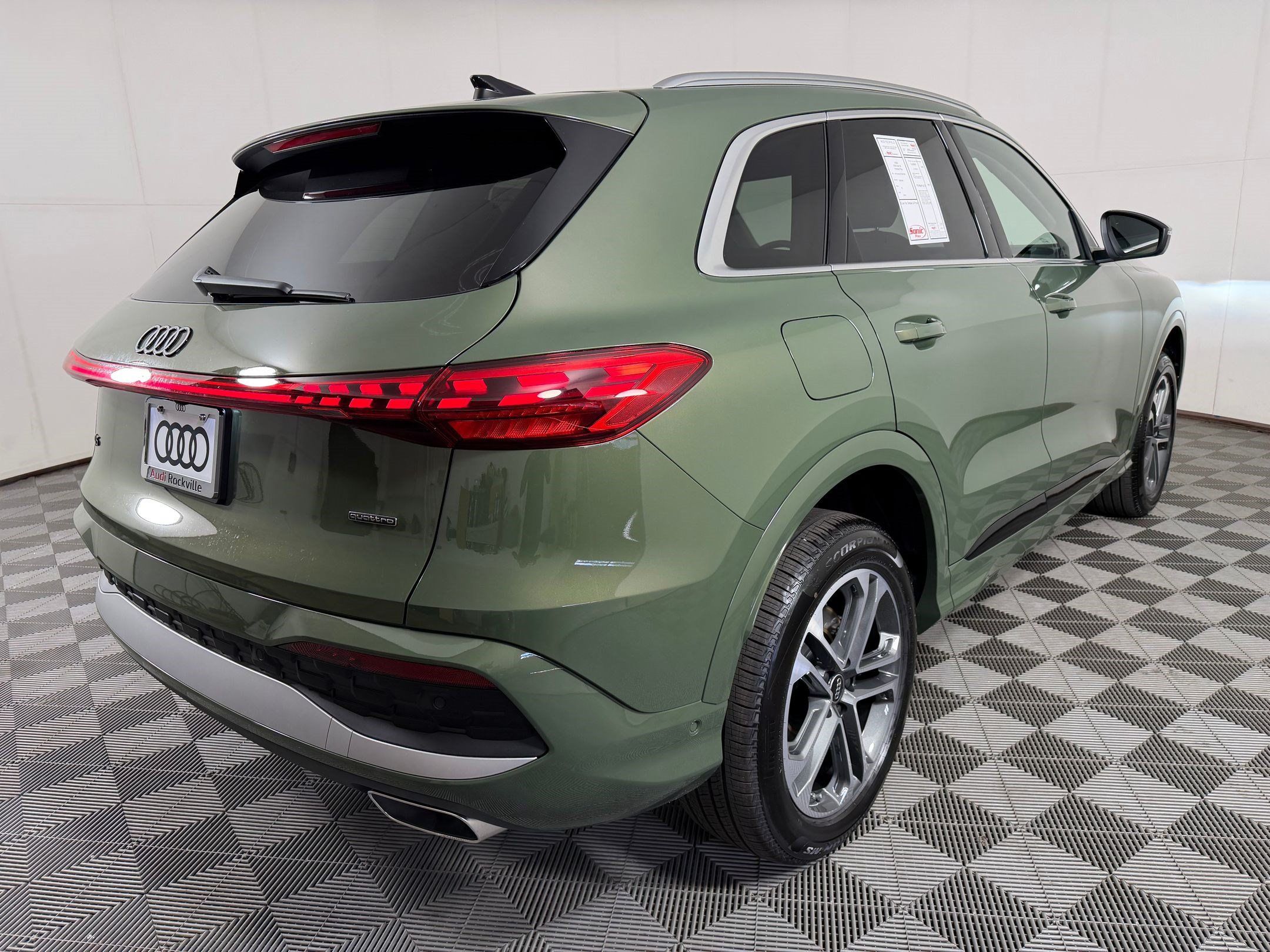 New 2026 Audi Q5 Premium Plus AWD/4WD image 9