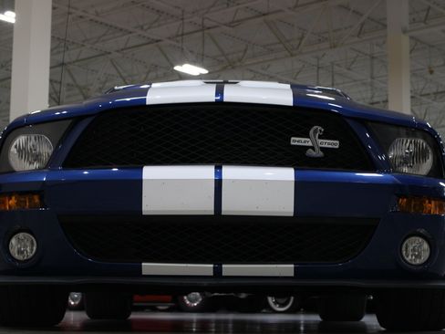 Used 2007 Ford Mustang Shelby GT500 RWD image 37