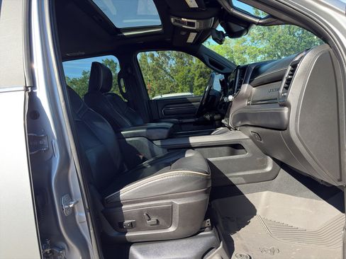 Used 2022 RAM 2500 Limited AWD/4WD image 14