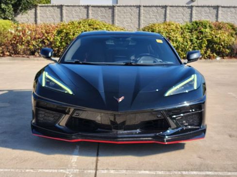 Used 2022 Chevrolet Corvette Stingray Preferred Cpe w/ Z51 Performance Package RWD image 2