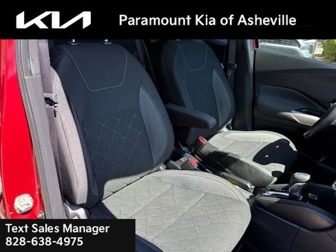Used 2019 Nissan Kicks SV w/ Exterior Electronics Package FWD image 19