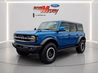 Used 2022 Ford Bronco Outer Banks w/ Sasquatch Package video 1