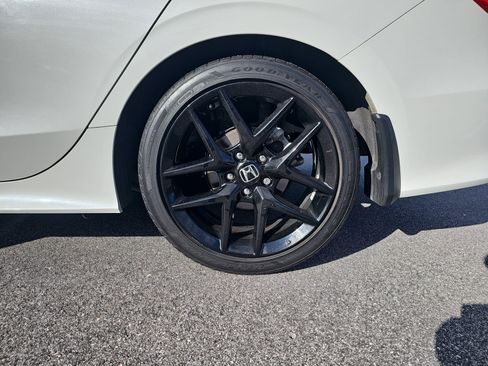 Used 2024 Honda Civic Sport image 32