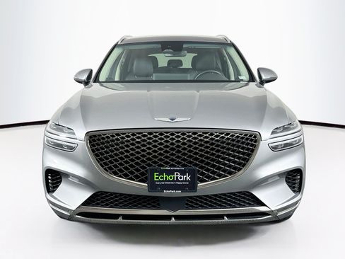 Used 2025 Genesis GV70 2.5T AWD/4WD image 2