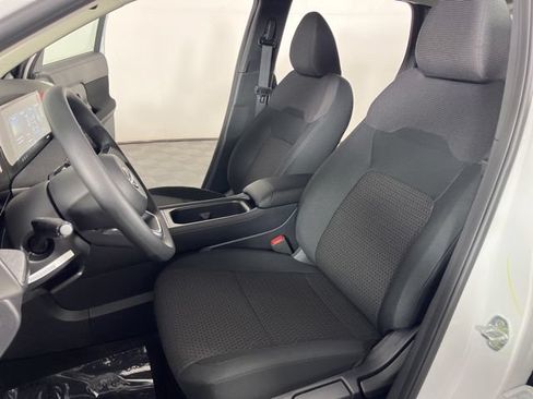 New 2026 Nissan Kicks S FWD image 19