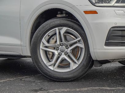 Used 2018 Audi Q5 2.0T Premium Plus w/ Premium Plus Package