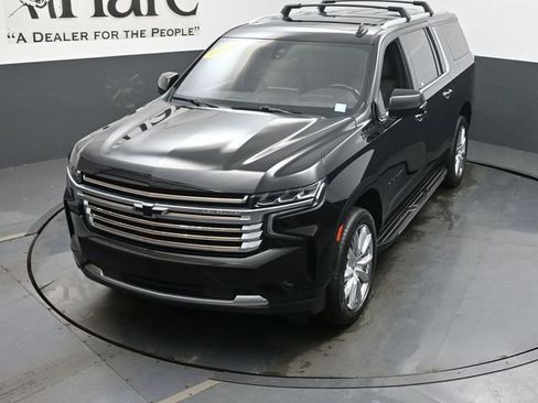 Used 2021 Chevrolet Suburban High Country AWD/4WD image 48