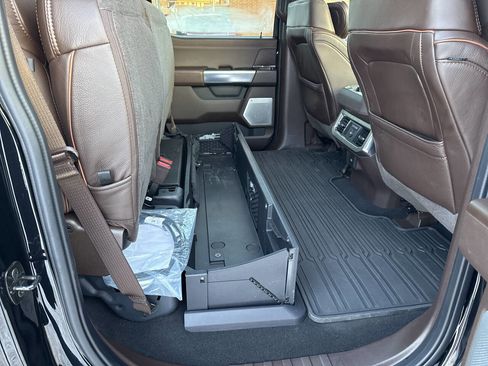 Used 2024 Ford F350 King Ranch w/ Chrome Package image 26