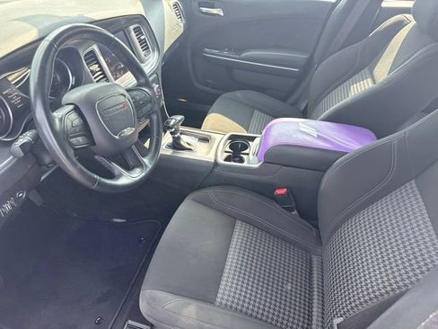 Used 2023 Dodge Charger SXT w/ Cold Weather Package RWD image 8