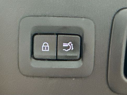 Used 2025 MAZDA CX-90 3.3 Turbo w/ Select Package image 32