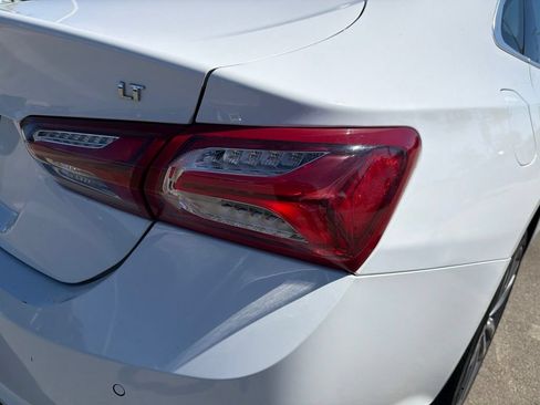 Used 2024 Chevrolet Malibu LT FWD image 5
