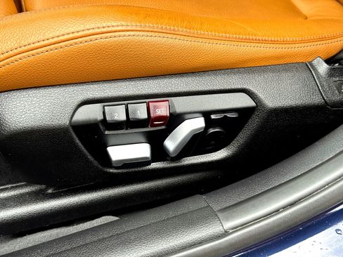 Used 2016 BMW 340i Sedan image 14