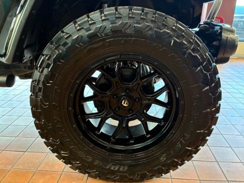 Used 2020 Jeep Wrangler Unlimited Rubicon AWD/4WD image 38