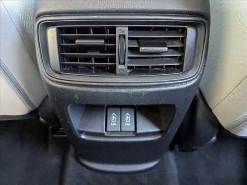 Used 2018 Honda CR-V EX image 17