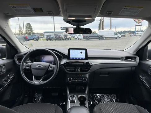 Used 2025 Ford Escape Active image 22