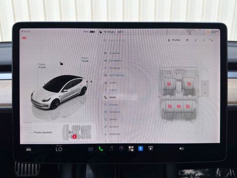 Used 2022 Tesla Model 3 Long Range AWD/4WD image 26