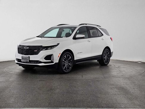 Used 2024 Chevrolet Equinox RS w/ RS Leather Package FWD image 7