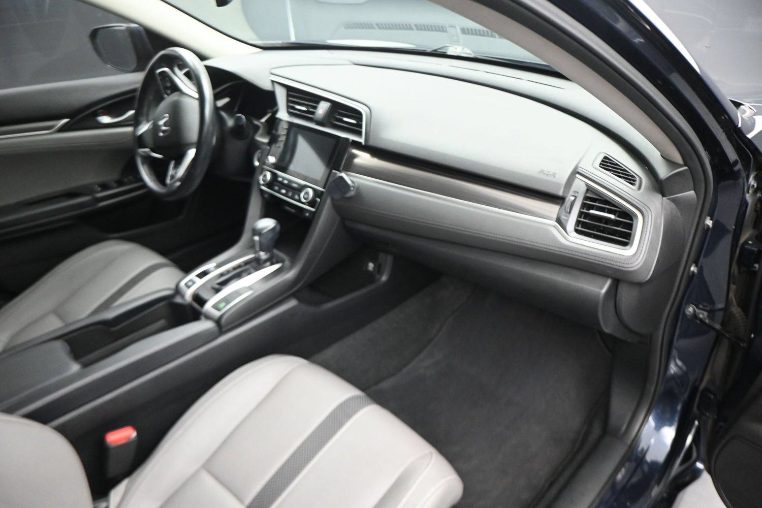 Used 2021 Honda Civic EX-L image 14