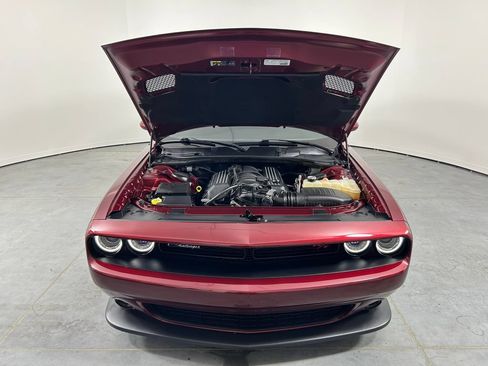 Used 2020 Dodge Challenger R/T Scat Pack RWD image 27
