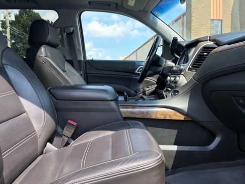 Used 2019 GMC Yukon Denali w/ Open Road Package AWD/4WD image 15