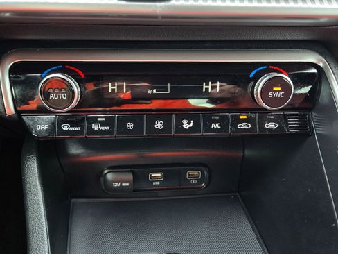 Certified 2023 Kia K5 GT-Line image 30