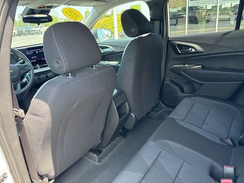 New 2026 Chevrolet Trax LS FWD image 22