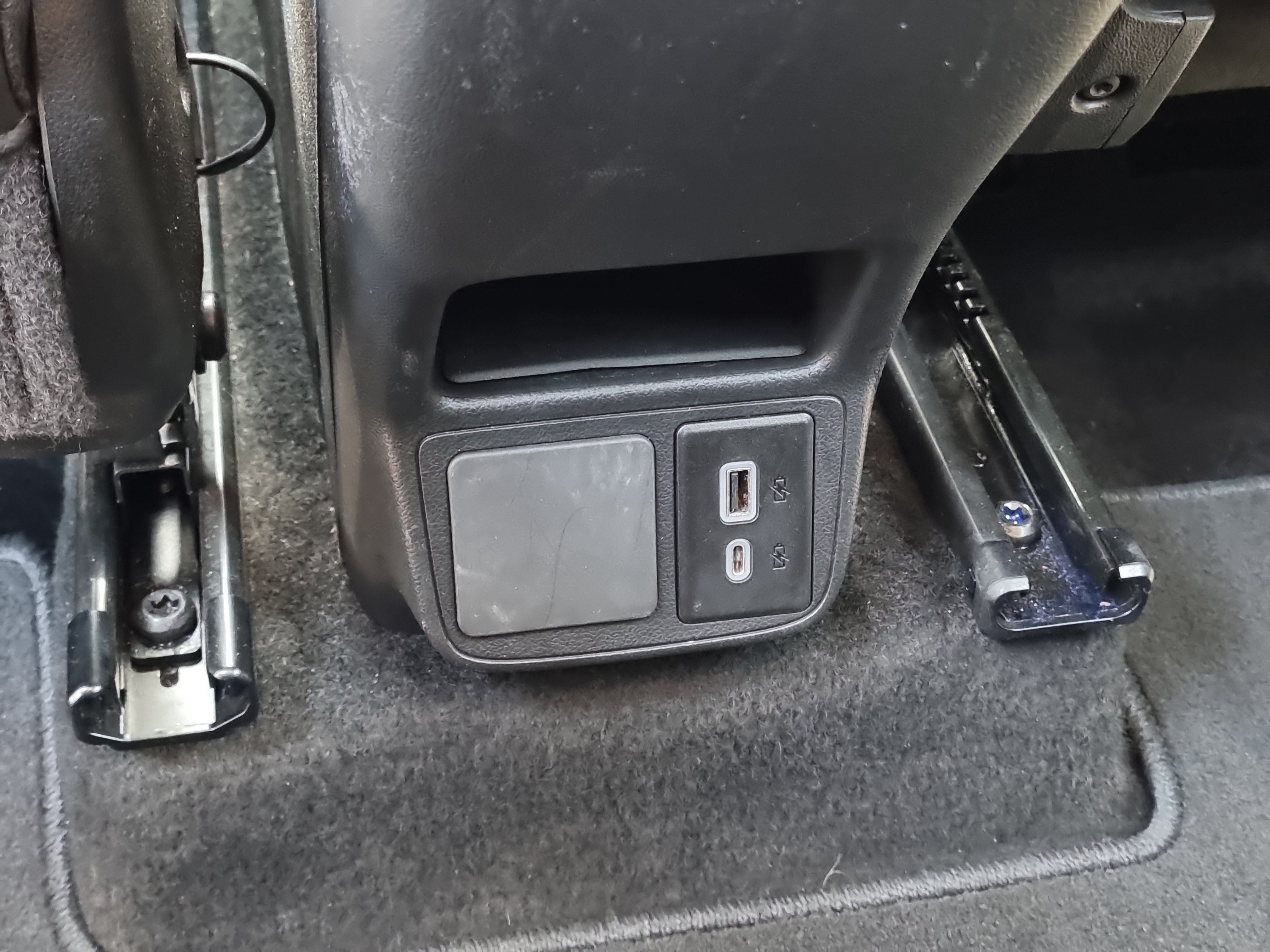 Used 2021 Buick Encore GX Select w/ Advanced Technology Package FWD image 13