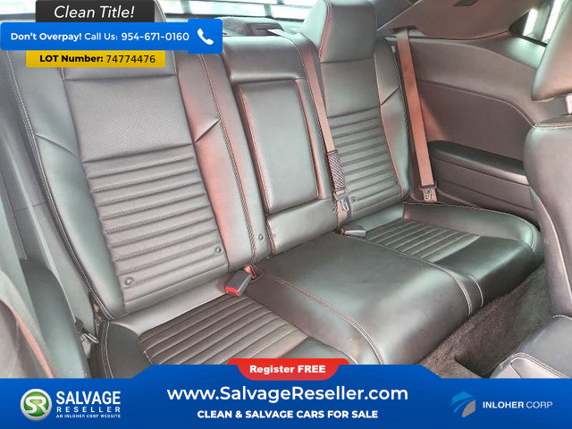 Used 2012 Dodge Challenger SXT RWD image 13