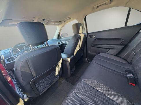 Used 2017 Chevrolet Equinox LT w/ Convenience Package image 21