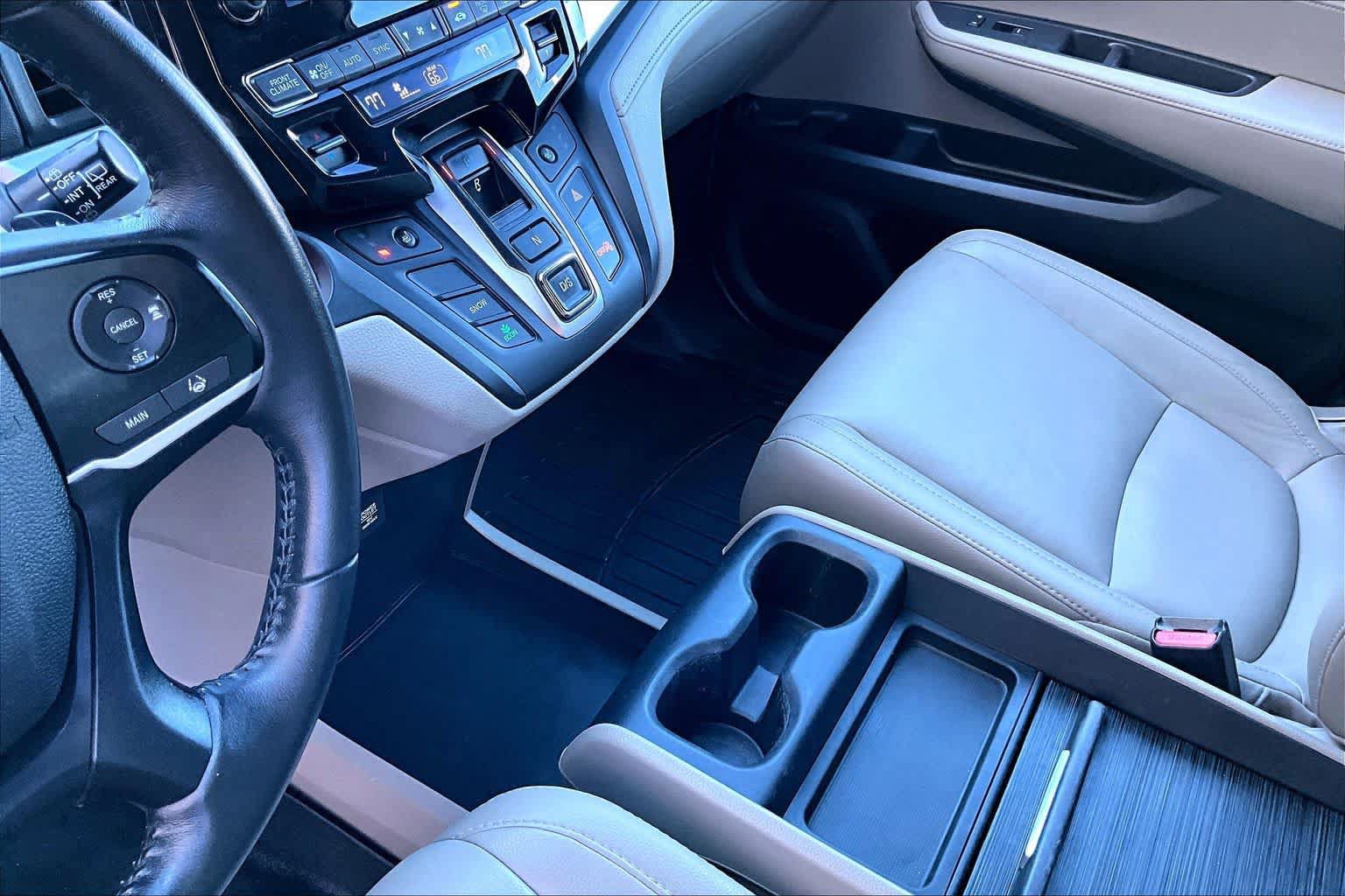 Used 2018 Honda Odyssey EX-L image 17