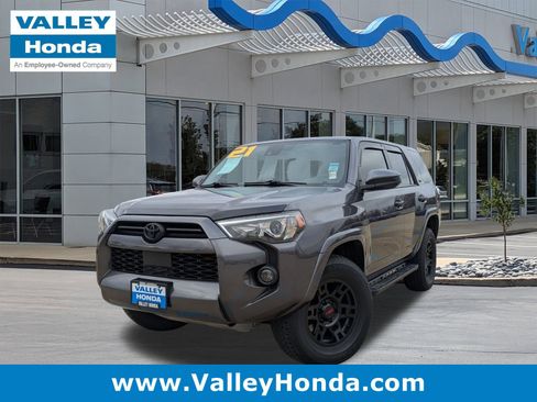 Used 2021 Toyota 4Runner SR5 image 1