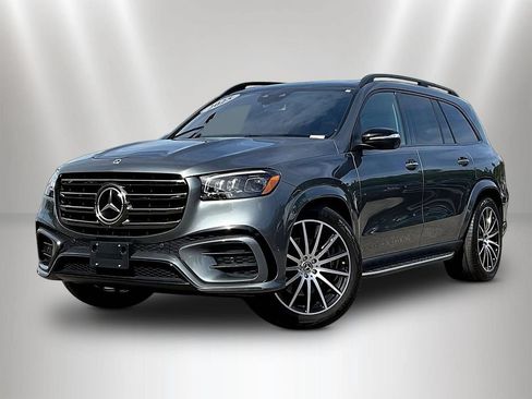Certified 2025 Mercedes-Benz GLS 580 4MATIC image 3