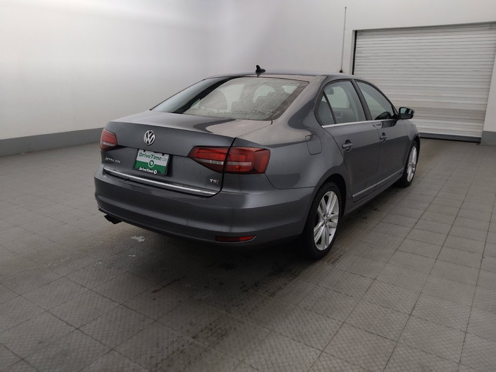 Used 2017 Volkswagen Jetta SEL FWD image 9