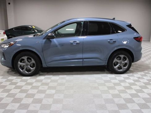 Used 2024 Ford Escape ST-Line w/ Tech Pack #1 AWD/4WD image 8