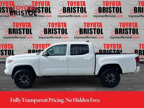 Used 2023 Toyota Tacoma SR AWD/4WD image 8