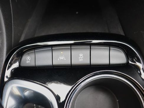 Used 2025 Buick Encore GX Preferred FWD image 17