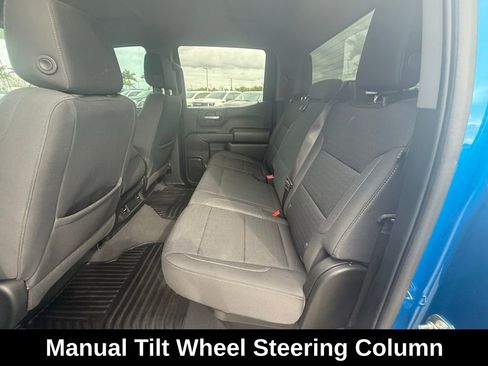 Used 2023 Chevrolet Silverado 1500 Custom image 24