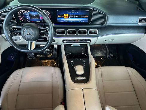 Certified 2025 Mercedes-Benz GLS 450 4MATIC image 14