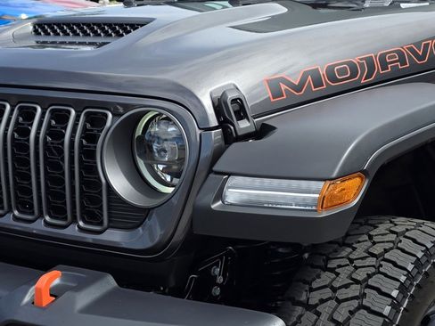New 2026 Jeep Gladiator Mojave AWD/4WD image 8