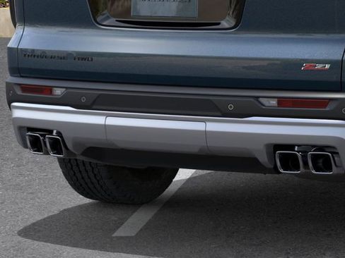 New 2026 Chevrolet Traverse Z71 w/ Driver Confidence Package image 14