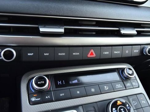 Used 2024 Hyundai Palisade SEL image 14