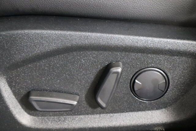 Used 2021 Ford Edge SEL w/ Convenience Package AWD/4WD image 25