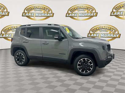 Used 2023 Jeep Renegade Latitude w/ Sun/Sound Group