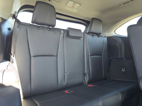 Used 2023 Toyota Highlander Limited AWD/4WD image 13