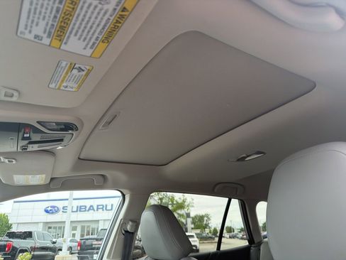 Used 2022 Subaru Outback Limited AWD/4WD image 20