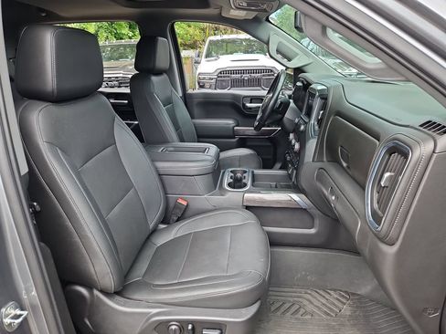 Used 2021 Chevrolet Silverado 1500 LTZ AWD/4WD image 16